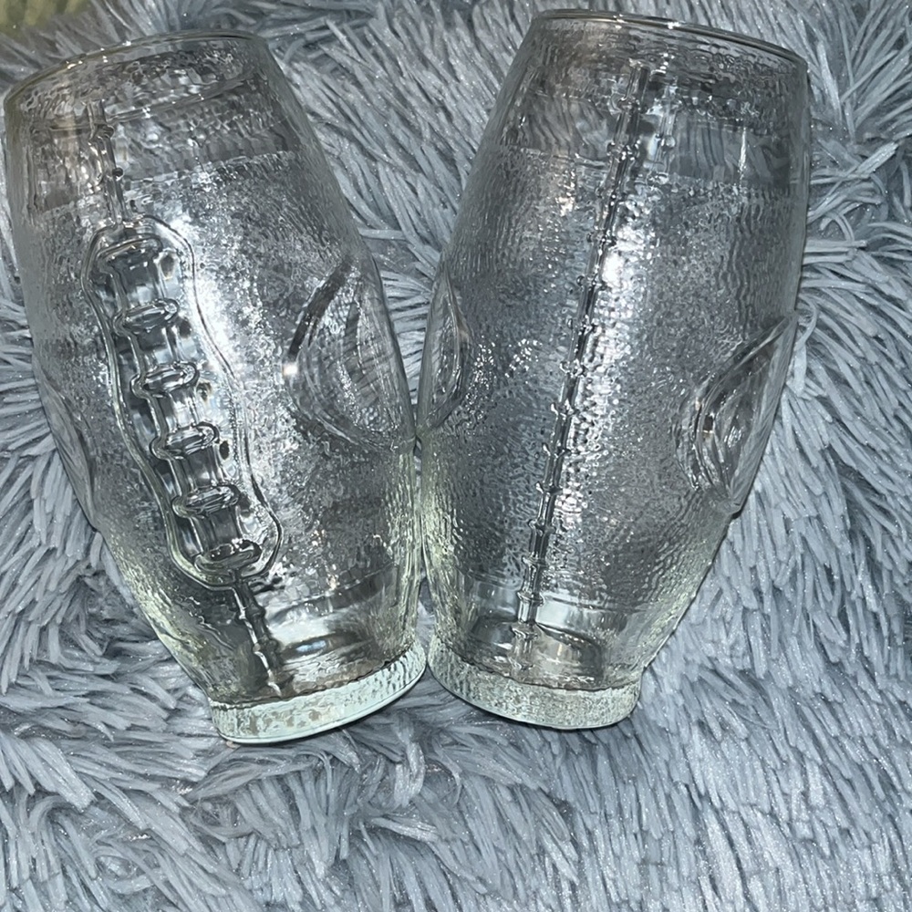 Sunday fun day all year , grab your four piece football glass tumblers FOOTBALL